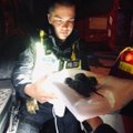 ФОТО: Полицейские вынесли из огня новорожденных котят