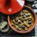 RETSEPT | Maroko köögi pärl: lambalihast hautis mustade ploomide ja aprikoosidega 