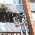 DELFI VIDEO ja FOTOD: Õismäel põles 14-korruselise maja korter lahtise leegiga