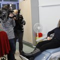 DELFI FOTOD ja VIDEO: President Kersti Kaljulaid loovutas PERHi verekeskuses verd