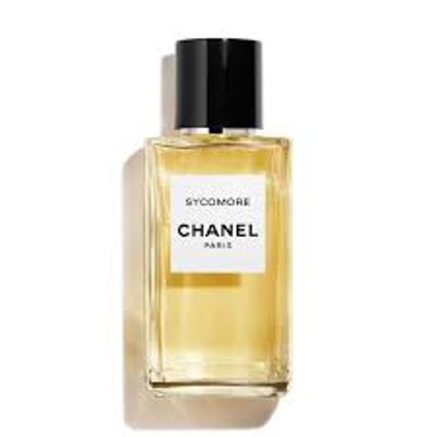 Triinu salarelv on Chaneli parfüüm Sycomore, mida müüakse vaid Chaneli butiikides. "Olen Sycomore’i ostnud ise, aga saanud ka kingituseks." Hind: 325 € (www.chanel.com)