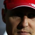 LISATUD VIDEO: Schumacher naasebki vormelisse!