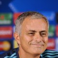 BBC: Mourinhost saab Manchester Unitedi uus peatreener