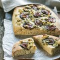 Viigimarja ja sinihallitusjuustu focaccia