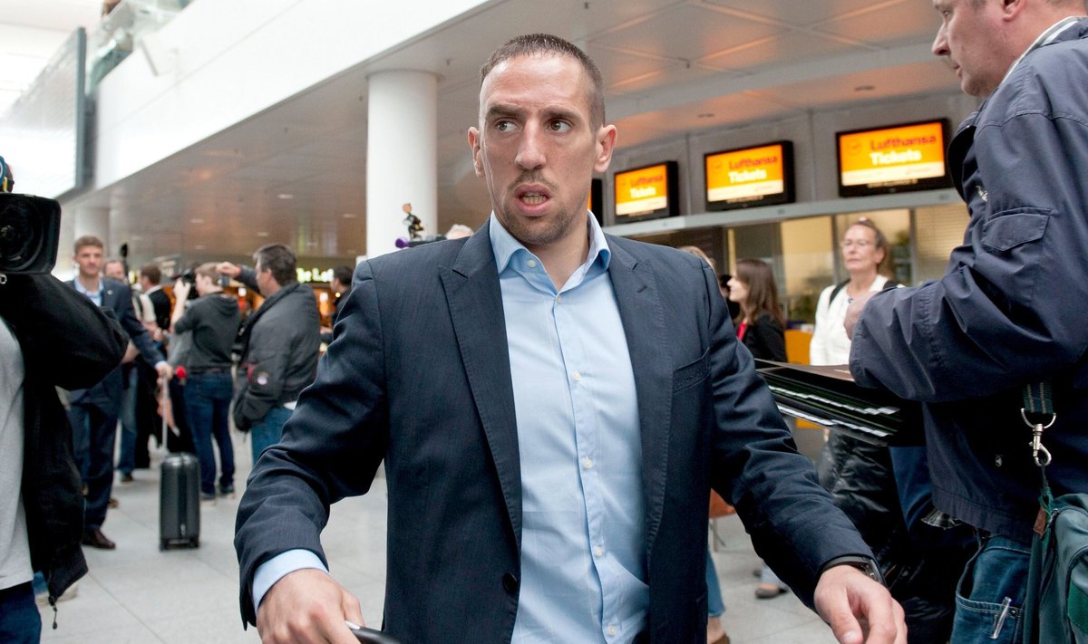 Franck Ribery aitas noorema venna Bayernisse.