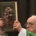 Папа римский призвал к ненасильственному достижению мира