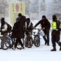 В Карелии задержали 150 мигрантов с просроченными визами, они направлялись к финской границе