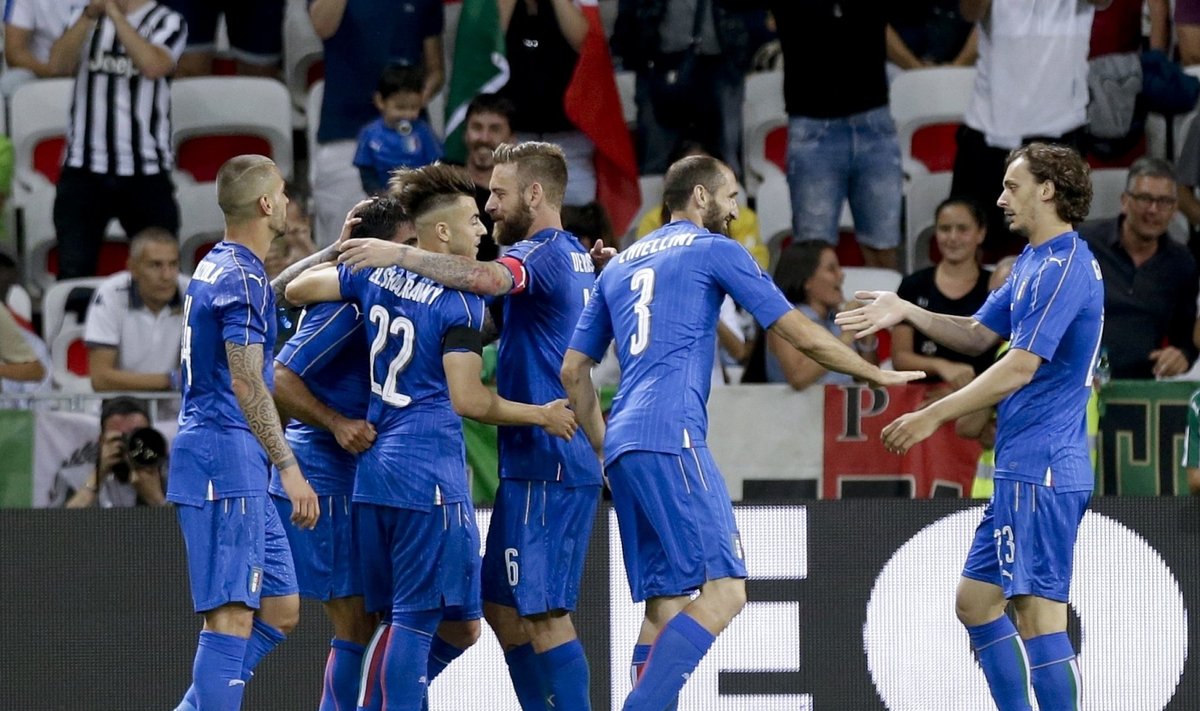 Itaalia jalgpallikoondis alistas Uruguay