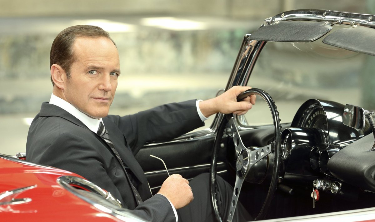 Agent Coulsonit mängiva Clark Greggi lemmikagent on legendaarne James Bond.