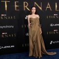FOTOD | Angelina Jolie armastab kanda beeži värvitooni, aga tal on omad nõksud, et ta kunagi iseloomutu välja ei näeks