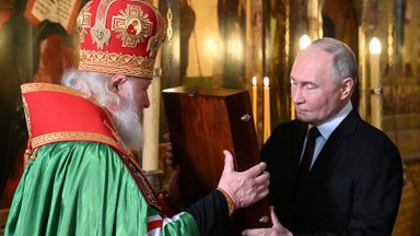 „Valitsegu ta sajandi lõpuni!“ Putini ametisse seadmist saatis patriarhi kogelev kõne