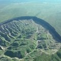 FOTOD | Maailma suurim igikeltsa kraater sulab hoogsalt