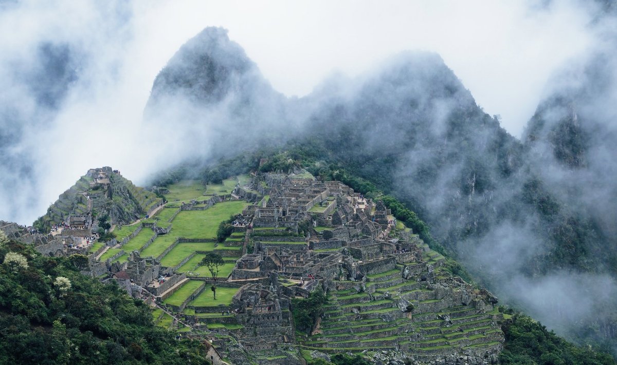 vaade Machu Pichule Peruus. See koht ei ole otseselt ohverdustega seotud
