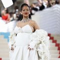 VIDEO | Ootamatu ja hirmkallis: Rihanna kandis miljonidollarist varbarõngast