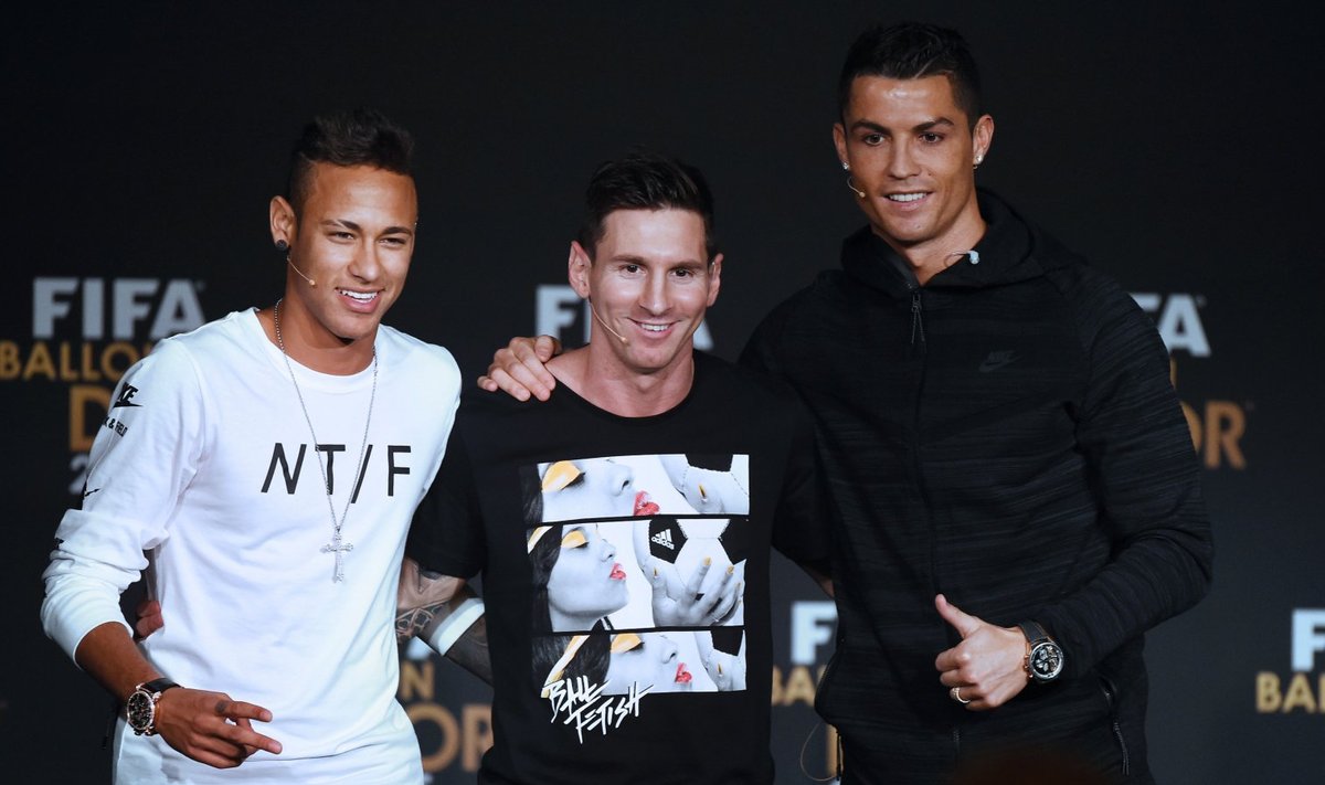 Eelmise aastanumbri kolm parimat jalgpallurit (vasakult): Neymar, Lionel Messi ja Cristiano Ronaldo