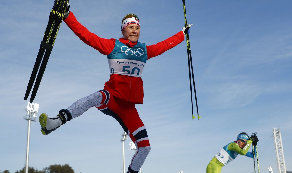 Naiste 10 km vabatehnikasõidus tõi Norrale kuldmedali Ragnhild Haga, kelle jaoks see oli elu esimene olümpiamedal.