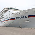 FOTOD: Saaremaa sadamasse saabus selle hooaja esimene kruiisilaev