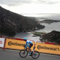 Räim Vuelta eilsest etapist: ratturid olid nagu Playstationi mängus ja spordidirektorid vajutasid autos nuppe