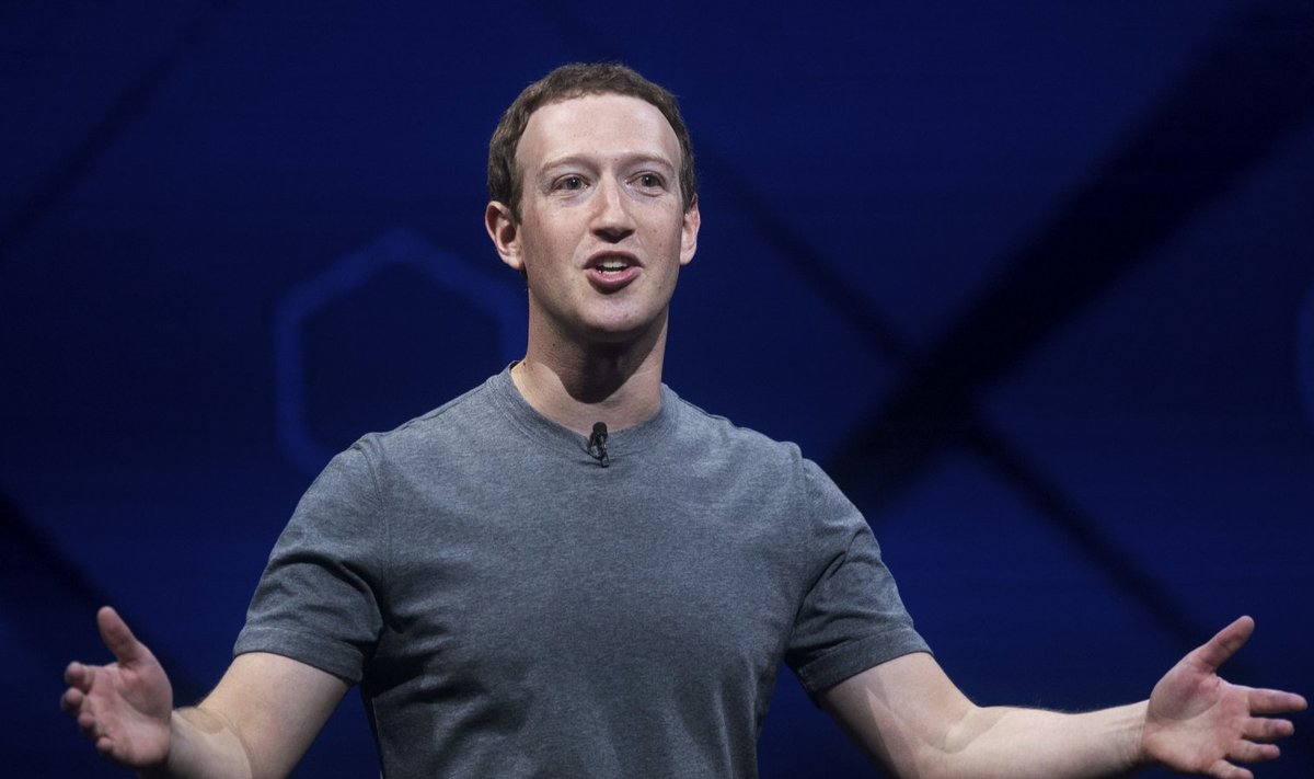 Facebooki boss Mark Zuckerberg f8 ürituse ajal laval esinemas. (Foto: AP)