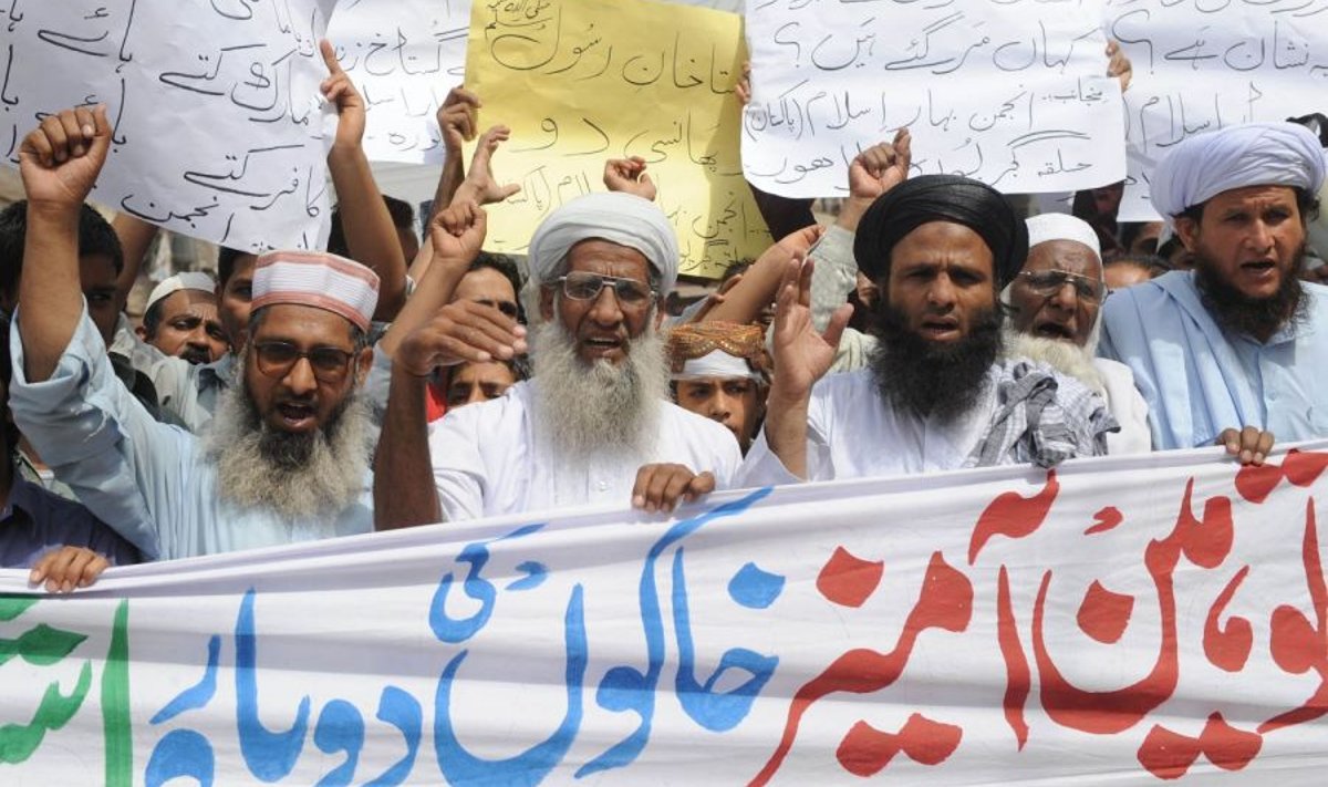 Ei meeldi! Pakistani tulihingelised moslemid protesteerivad 23. mail Facebooki vastu