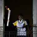 VIDEO: Brasiilias üritas mees olümpiatõrvikut rünnata