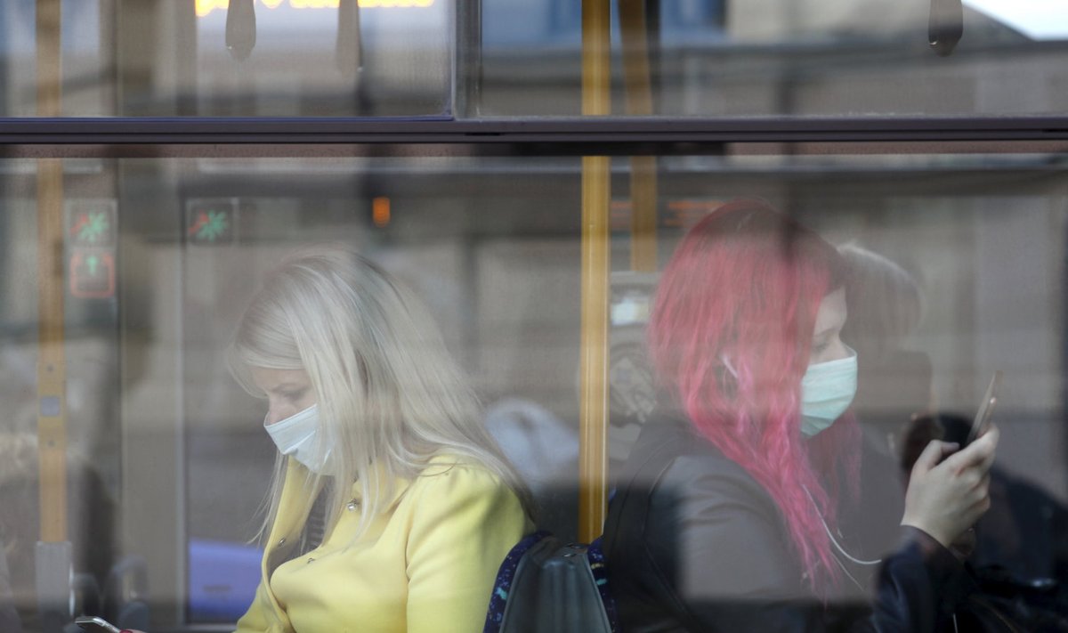 Uus argireaalsus Lätis: ühistranspordis tuleb maski kanda.