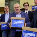 Выступающий против войны Борис Надеждин сдал в ЦИК подписи для выдвижения в президенты России