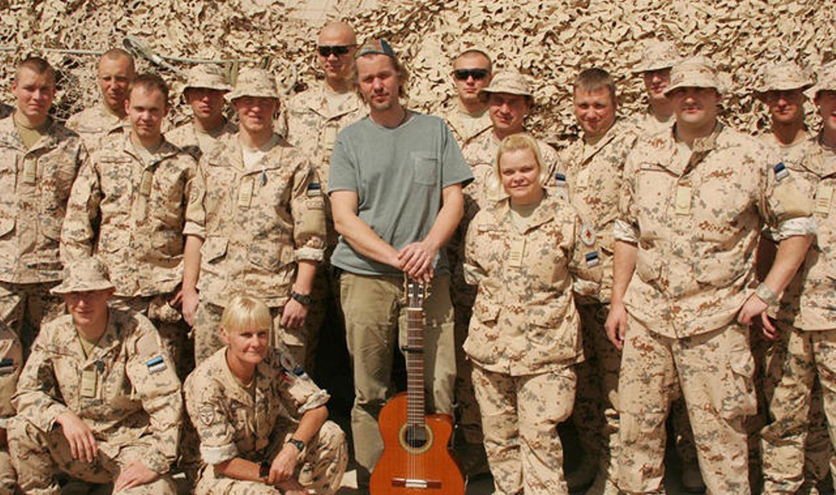 Muusik ja näitleja Jaan Tätte esines 27.02.2009 Afganistanis Camp Bastionis Eesti kaitseväelastele. Kontsert oli pühendatud Eesti Vabariigi 91. aastapäevale.