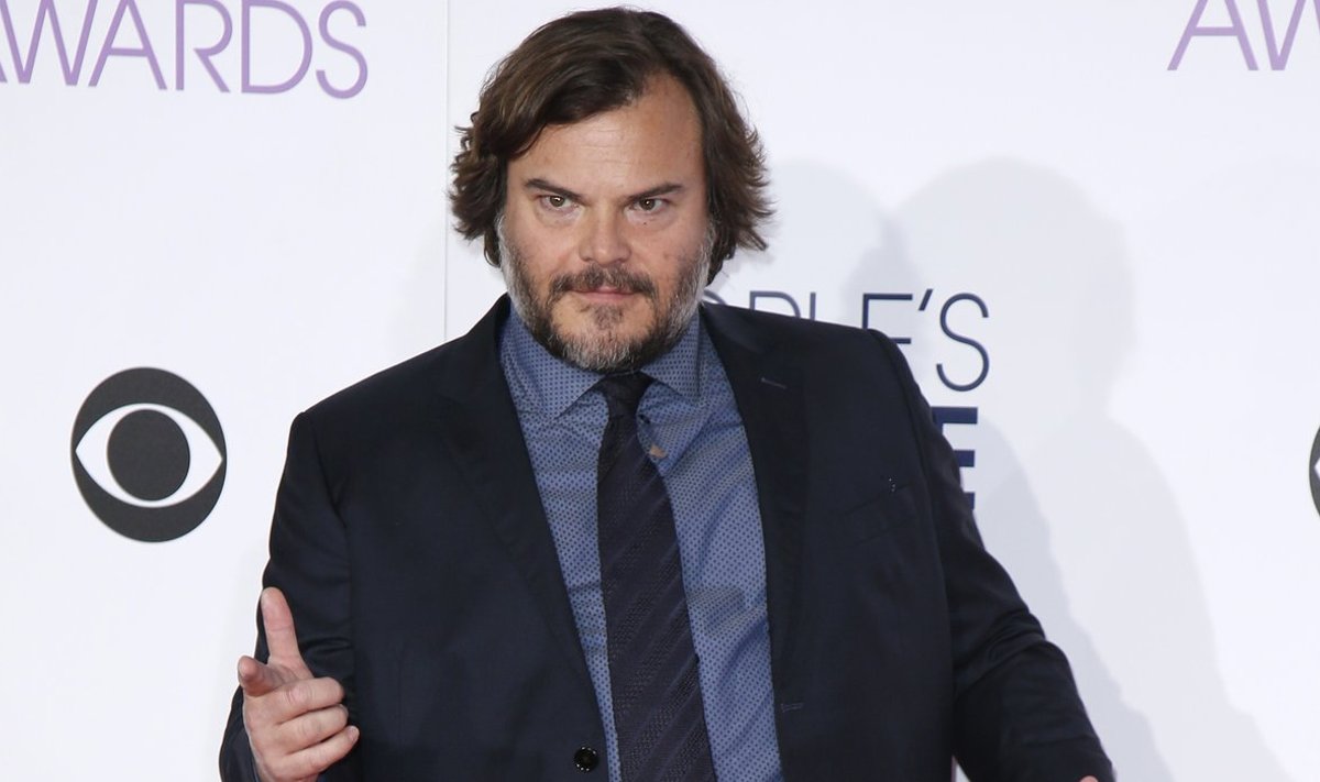 Actor Jack Black arrives at the People's Choice Awards 2016 in Los Angeles