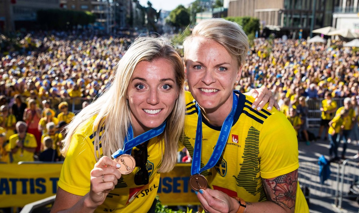 Linda Sembrant ja Nilla Fischer (paremal)