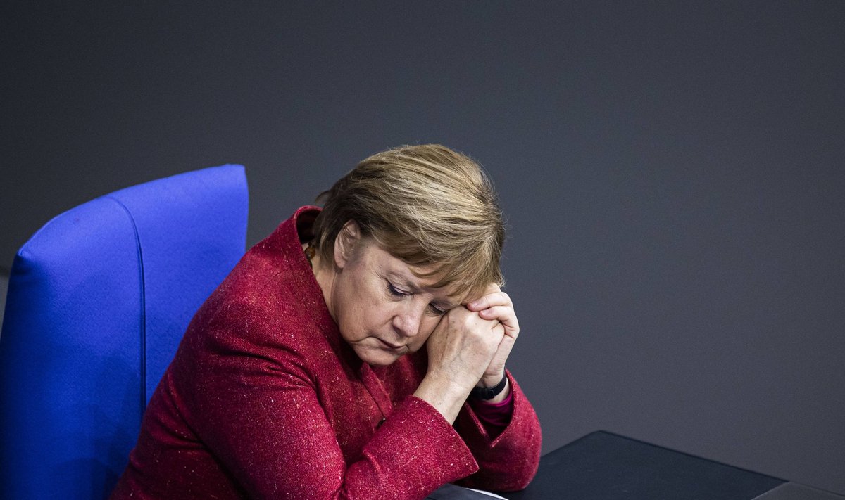 Saksa liidukantsler Angela Merkel eile Berliinis Bundestagis eelarvearutelul