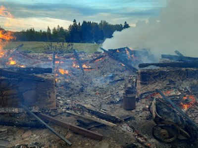 Пожар в деревне Ряэбисе