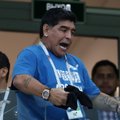 Jalgpallilegend Diego Maradona on surnud