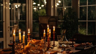 При свечах и приготовленный на огне: в Fotografiska пройдет ужин без электричества