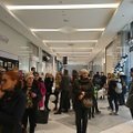 ФОТО и ВИДЕО: Из открывшегося сегодня торгового центра T1 в срочном порядке эвакуировали людей