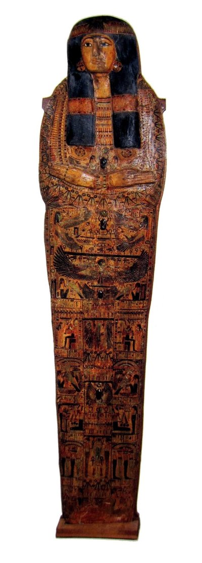 Крышка саркофага молодой женщины из 21-й династии (1076–943 гг. до н.э.).