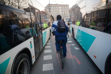 Tallinna rattateede ohutus jätab ekspertide sõnul soovida.
