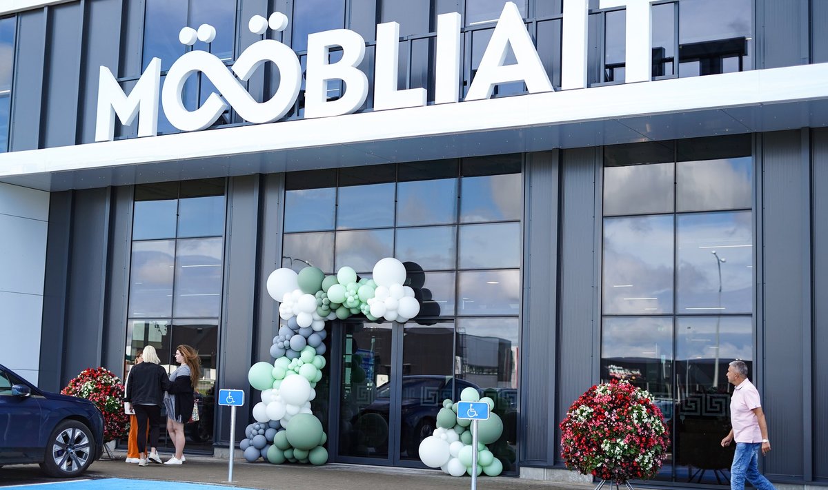 Mööbliait
