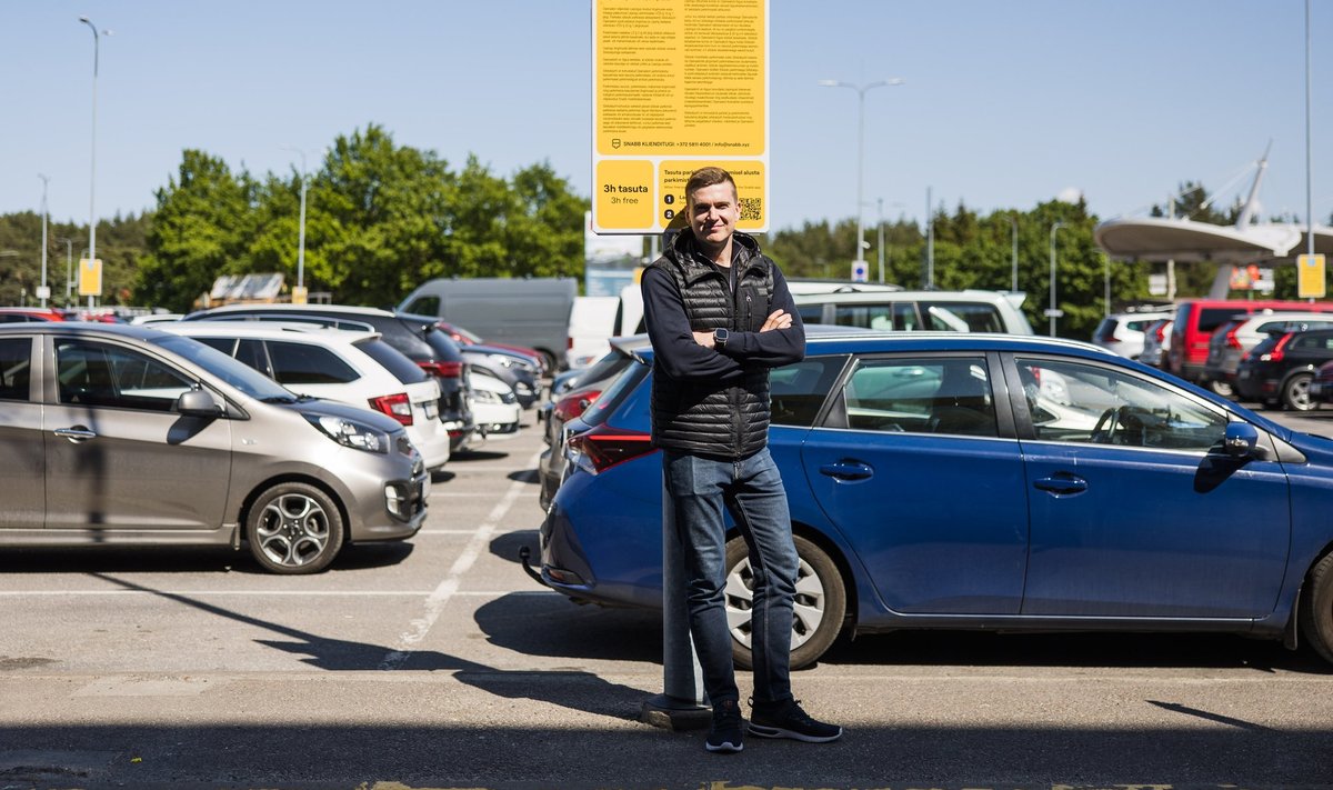 Snabbi juht Kustas Kõiv soovib, et parkimistrahvi ei saaks mõne aasta pärast enam keegi.