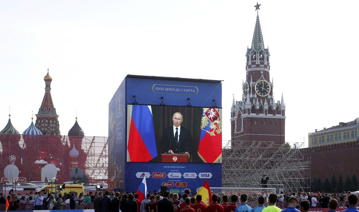 Vladimir Putini videokõnet kuulatakse Moskva Punasel väljakul