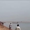В Египте акула откусила женщине руку
