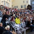 Tallinna Linnateater tühistas näitleja haigestumise tõttu "Meie, kangelased" etendused