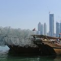 Abu Dhabi - lagedast nomaadide peatuspaigast uskumatu luksuseni