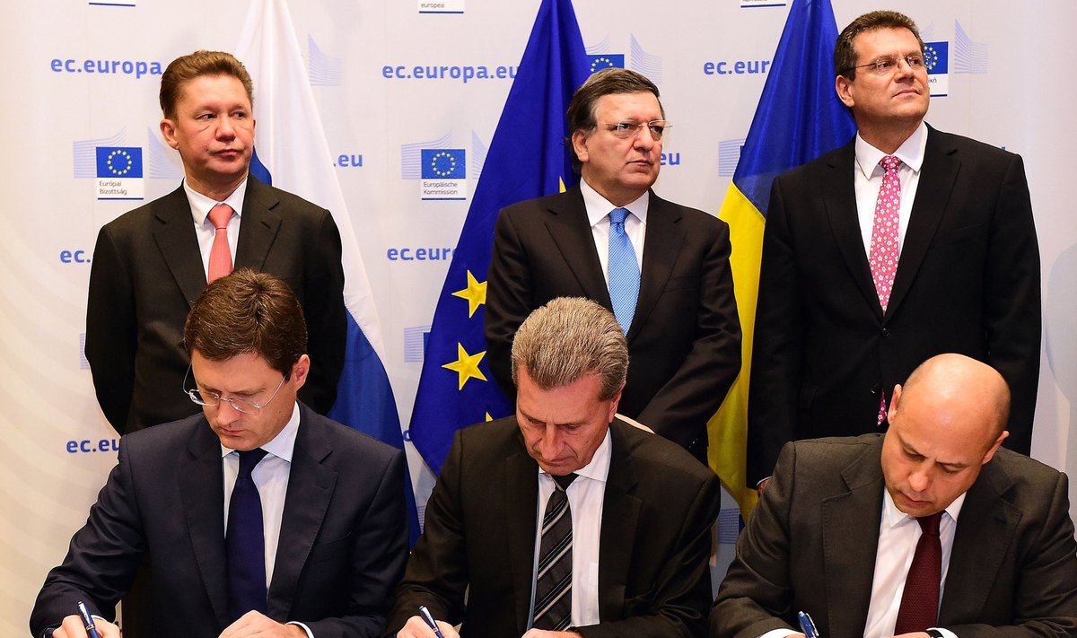 Украина и Россия договорились о цене на газ до конца 2014 года.