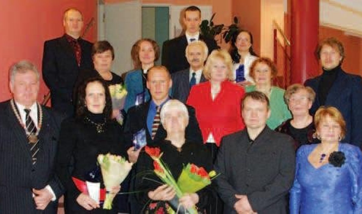 Hetk Eesti vabariigi sünnipäevale pühendatud aktuselt Oru külakeskuses.Foto: Angela Kilk