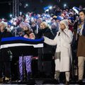 ФОТО и ВИДЕО | Эстонские звезды спели на морозе вместе с народом! В Отепя прошел Ночной зимний певческий праздник