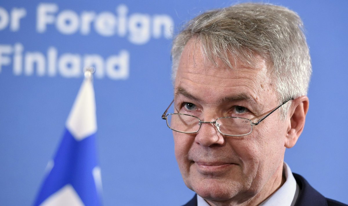 Soome välisministri Pekka Haavisto sõnul on valitsus pidanud koroonakriisi käigus langetama keerulisi otsuseid ja Eestiga seotu kuulub nende hulka.
