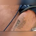 Полиция просила помощи в установлении личности мужчины по татуировкам