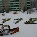 FOTO: Sindi lasteaia lapsed tegid lumele hädaabinumbri 112