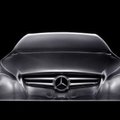 Mercedes hullutab Detroidis uue CLS skulptuuriga